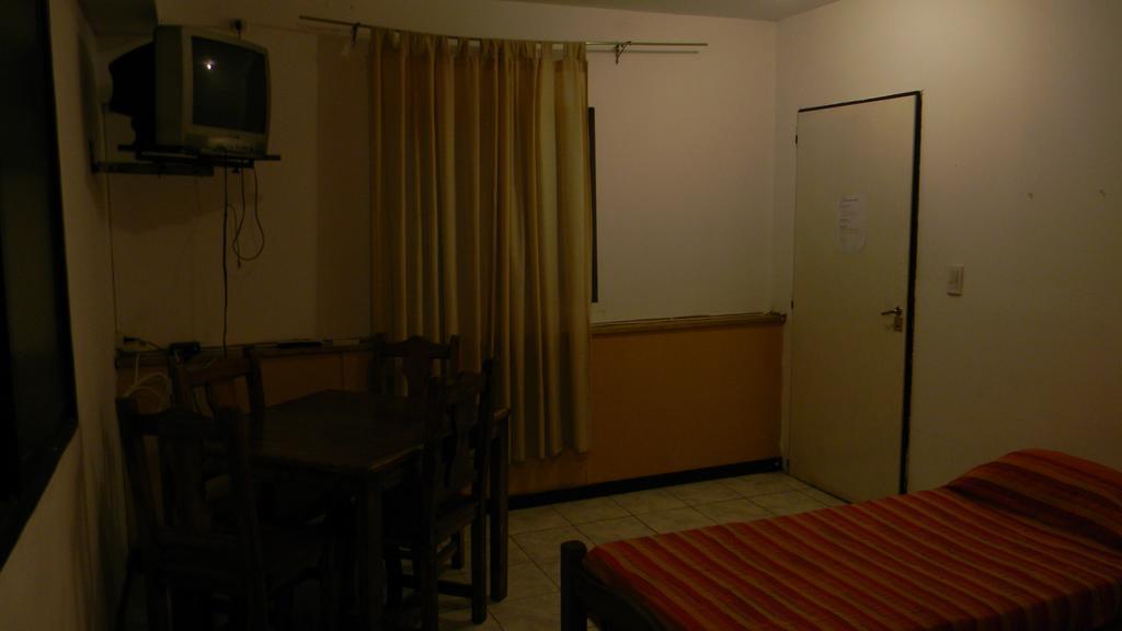 Punto Urbano Hostel เมนโดซา ห้อง รูปภาพ